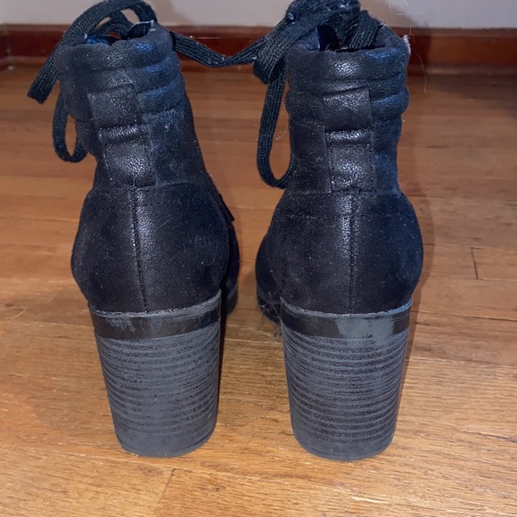 Black lace up booties - Picture 3 of 4